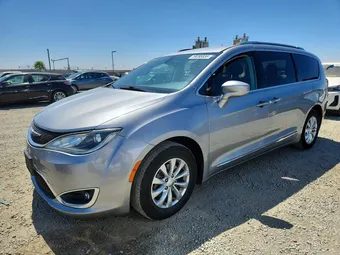 2018 Chrysler Pacifica 2C4RC1BG2JR290358 Lot 59098936