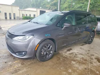 2018 Chrysler Pacifica 2C4RC1EG1JR293702 Lot 56597026