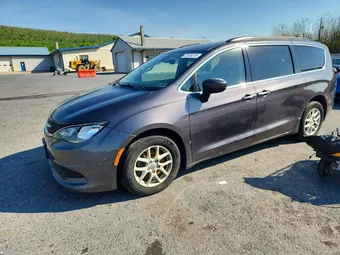 2020 Chrysler Voyager 2C4RC1DG1LR164458