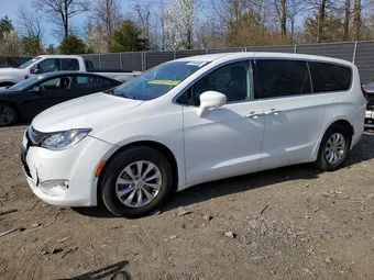 2019 Chrysler Pacifica 2C4RC1FG1KR588900 Lot 47446406