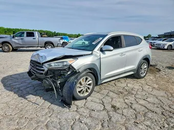 2018 Hyundai Tucson KM8J33A42JU633006 Lot 53066926
