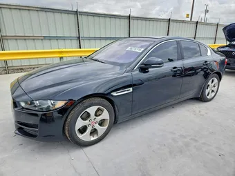 2017 Jaguar XE SAJAR4BG2HA969169