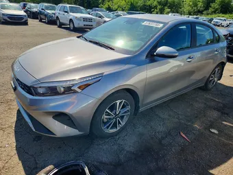 2023 Kia Forte 3KPF24AD4PE531166 Lot 57637766