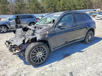 2022 Mercedes-Benz GLC-Class W1N0G8DB3NV337139