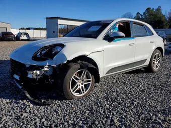 2018 Porsche Macan WP1AA2A57JLB05186