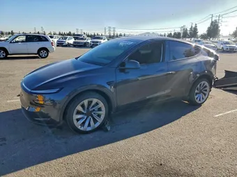2026 Tesla Model Y 7SAYGDEE2TF367761 Lot 96608245