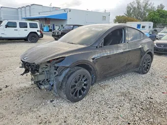 2024 Tesla Model Y 7SAYGDEE7RA214671 Lot 46849456