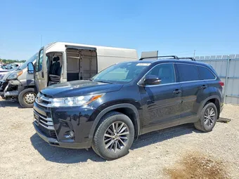 2019 Toyota Highlander 5TDJZRFHXKS625601 Lot 55207776