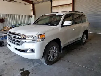 2016 Toyota Land Cruiser JTMCY7AJ6G4043735