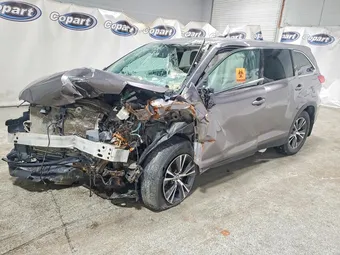 2019 Toyota Highlander 5TDBZRFH6KS961203 Lot 74045855