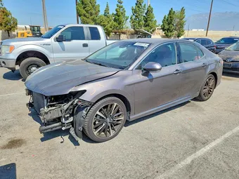 2018 Toyota Camry 4T1B61HK4JU070626 Lot 58380176