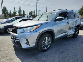 2019 Toyota Highlander 5TDJGRFH5KS078811 Lot 56338326