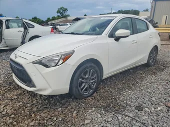 2019 Toyota Yaris 3MYDLBYV3KY522894