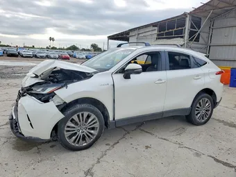 2021 Toyota Venza JTEAAAAH8MJ034534