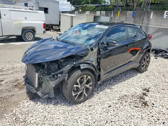 2021 Toyota C-HR NMTKHMBX2MR133833