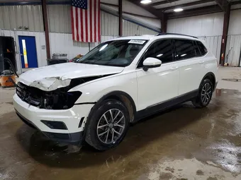 2018 Volkswagen Tiguan 3VV2B7AX4JM192675 Lot 57060906