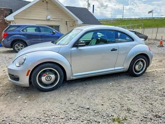 2015 Volkswagen Beetle 3VWF17AT9FM606893