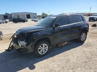 2015 Volkswagen Tiguan WVGAV7AX3FW551857 Lot 52298956