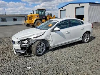 2015 Volvo S60 YV1612TB8F2308282