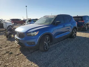 2021 Volvo XC40 YV4162UM9M2492854