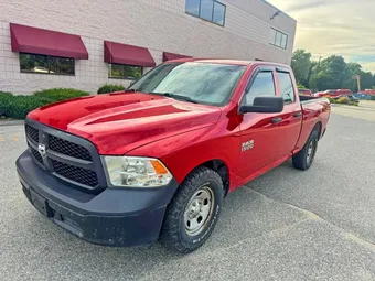 2018 Ram 1500 1C6RR6FG2JS272406