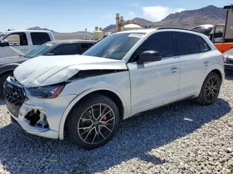 2022 Audi SQ5 WA1B4AFYXN2039054