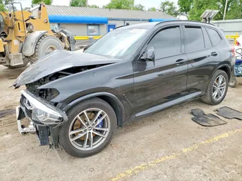 2018 BMW X3 5UXTS3C58J0Z00421