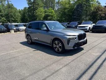 2023 BMW X7 5UX23EM00P9P15677