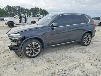 2017 BMW X5 5UXKR0C32H0V82083