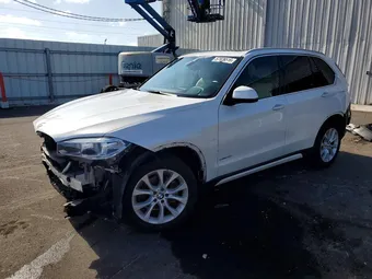 2018 BMW X5 5UXKR2C52J0Z16129