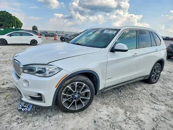2018 BMW X5 5UXKR2C57J0Z16790