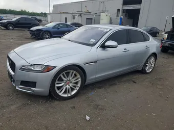 2018 Jaguar XF SAJBE4EV4JCY56098