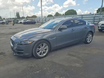 2018 Jaguar XE SAJAD4FX7JCP28761