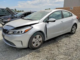 2017 Kia Forte 3KPFK4A72HE142876 Lot 58736166