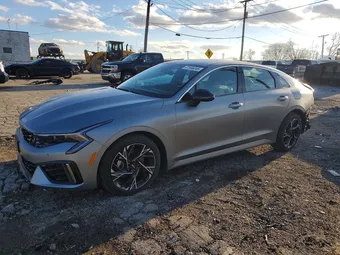2025 Kia K5 KNAG64J70S5310782