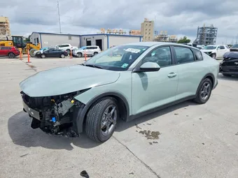 2025 Kia K4 3KPFT4DE8SE050007
