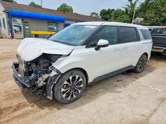 2023 Kia Carnival KNDNC5H37P6203063