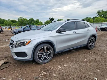 2016 Mercedes-Benz GLA-Class WDCTG4GB3GJ213725