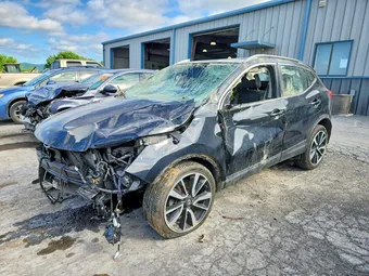 2017 Nissan Qashqai JN1BJ1CR4HW117033