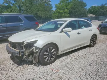 2017 Nissan Altima 1N4AL3APXHC120669 Lot 58688206