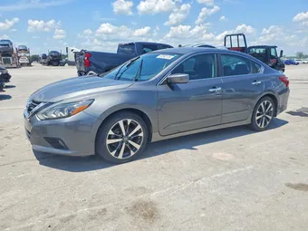 2017 Nissan Altima 1N4AL3AP8HC137101 Lot 57202176