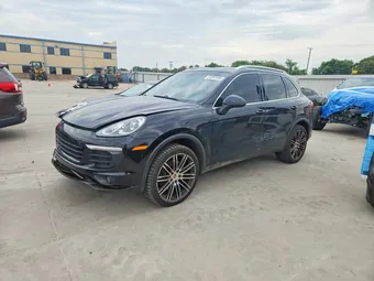 2016 Porsche Cayenne WP1AA2A27GLA05698
