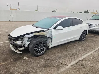 2018 Tesla Model 3 5YJ3E1EA3JF009106 Lot 57207356