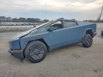 2024 Tesla Cybertruck 7G2CEHED7RA018190