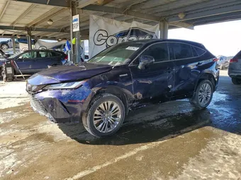 2021 Toyota Venza JTEAAAAH8MJ024442