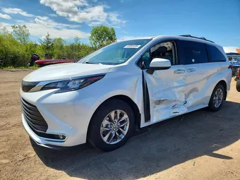 2024 Toyota Sienna 5TDJSKFC9RS128310