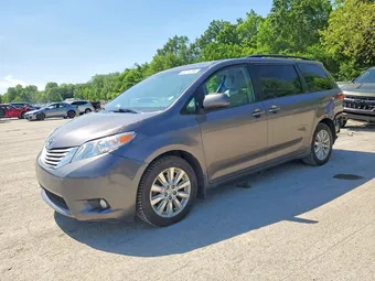 2015 Toyota Sienna 5TDDK3DC8FS111872