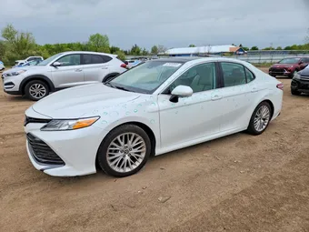 2019 Toyota Camry 4T1B11HK2KU682078 Lot 52586986