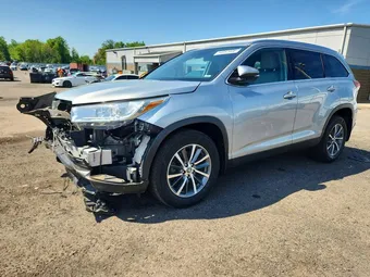 2019 Toyota Highlander 5TDJZRFH8KS723459 Lot 54082006