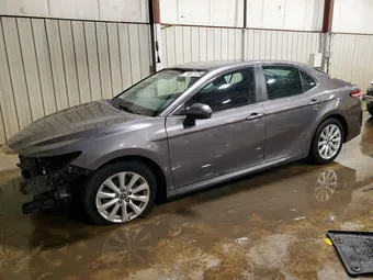 2018 Toyota Camry 4T1B11HK0JU011054 Lot 58071256